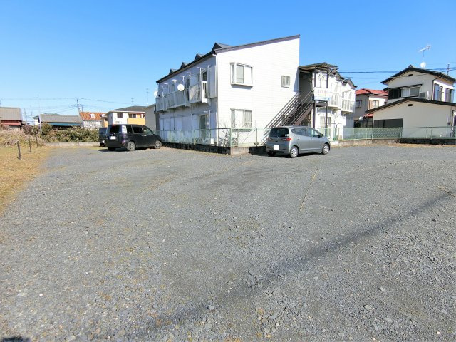サンハイツ大芝の駐車場