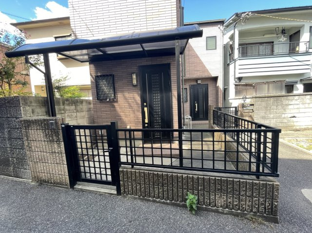 今津水波町 貸家のエントランス
