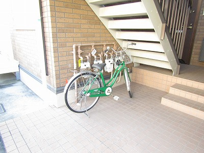 茨木市東太田２丁目のアパートの周辺