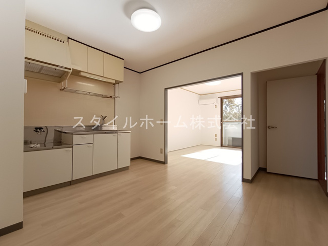 【居間・リビング】 | シャルム伊藤A | イメージ写真です。