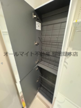 川崎市多摩区菅北浦２丁目のアパートの収納