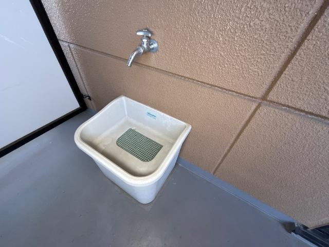 グランデルの設備|ベランダ水道蛇口