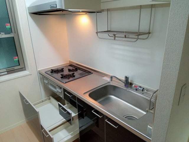 稲城市矢野口の賃貸マンションのキッチン