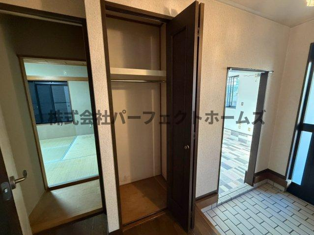 高宮あさひ丘戸建　賃貸の収納|小物を収納するのに便利です