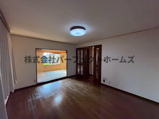 高宮あさひ丘戸建　賃貸の居間・リビング|使いやすい居間です