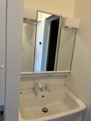 【独立洗面台】 | ＩＫＩひばりが丘 | 朝の身支度には欠かせない独立洗面化粧台