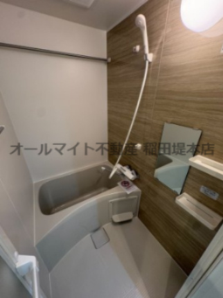 川崎市多摩区菅北浦２丁目のアパートの浴室