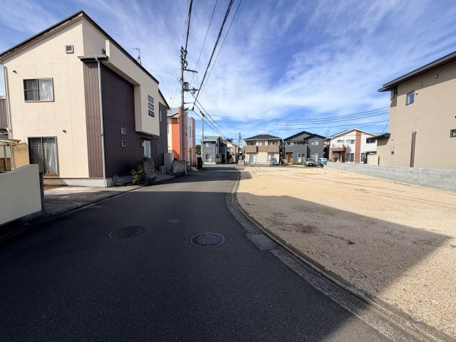 ☆選べる家具プレゼント☆土居町5号地　住宅用地の前面道路含む現地写真
