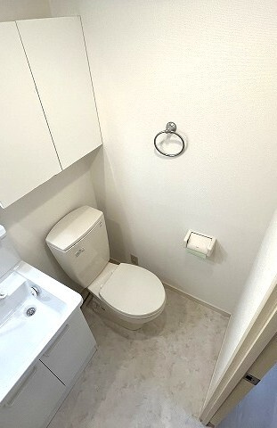 プライムメゾン　仲介手数料（賃料の1.10ヵ月）の50％OFF対象物件！のトイレ|シンプルで使いやすいトイレです