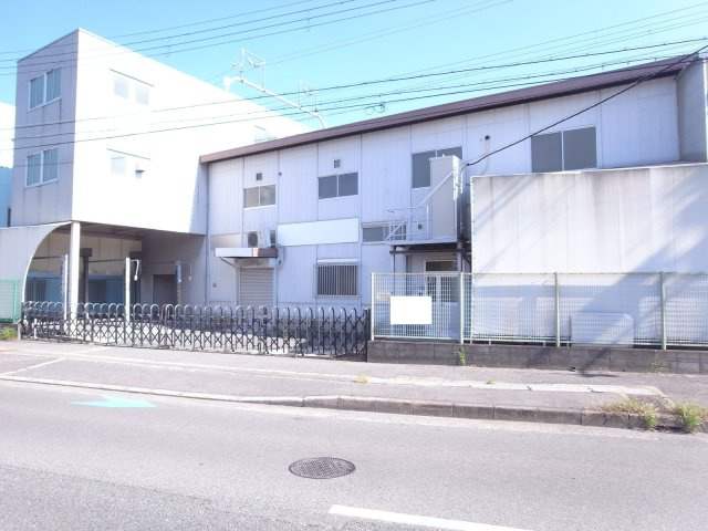 摂津市南別府町貸倉庫