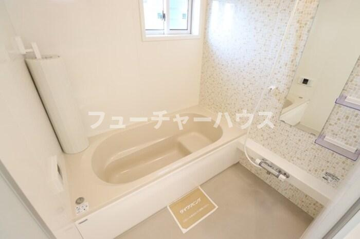 アクタス　Ａの浴室