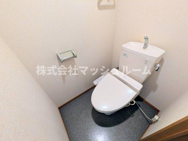 杉並区高円寺南３丁目の賃貸マンションのトイレ