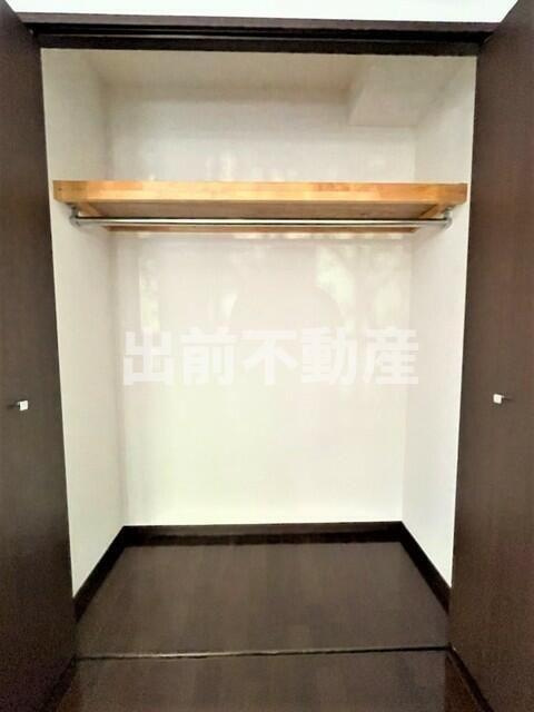 ブルソール信濃町の収納
