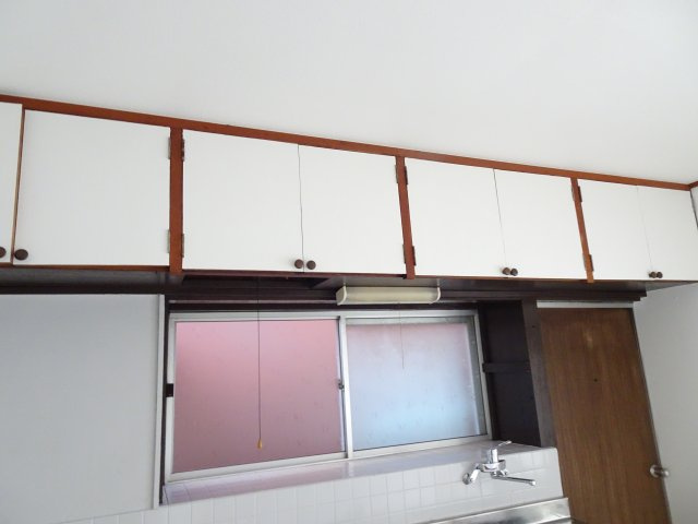 大垣市三津屋町戸建のキッチン