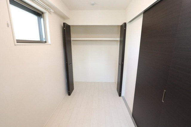名古屋市中区錦２丁目の賃貸マンションの収納