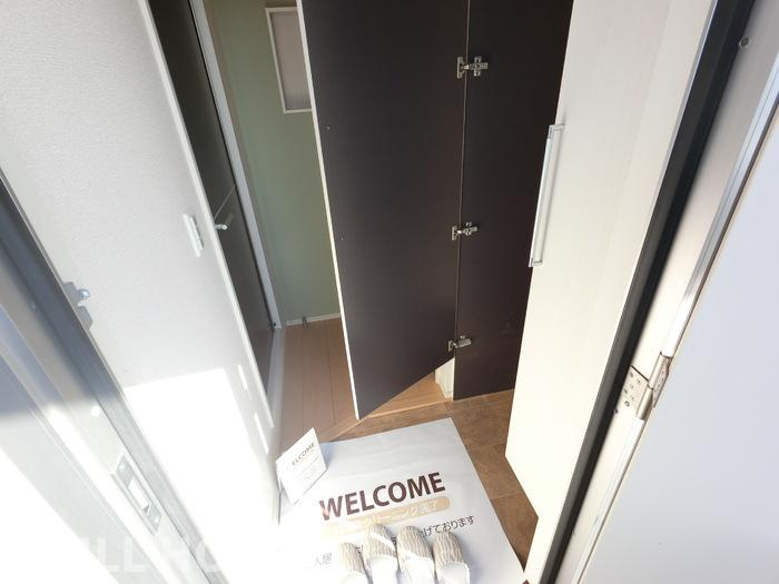 エトワールの玄関|他社様掲載物件もまとめてご紹介、ご案内可能です(^^)/