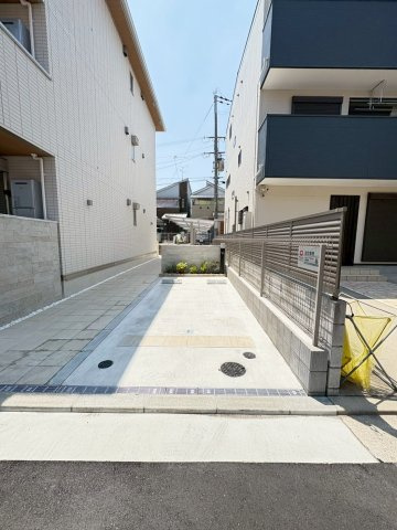 Ｒｅｌｉｅｒ千里丘の駐車場