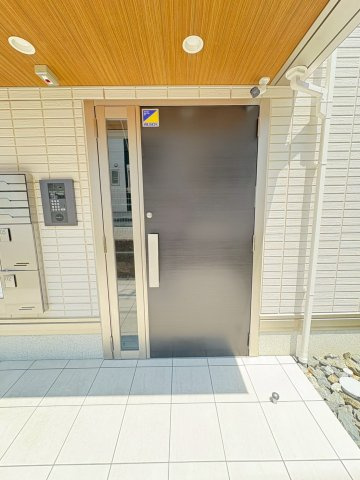 Ｒｅｌｉｅｒ千里丘のエントランス