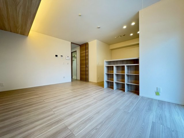 Ｒｅｌｉｅｒ千里丘の居間・リビング
