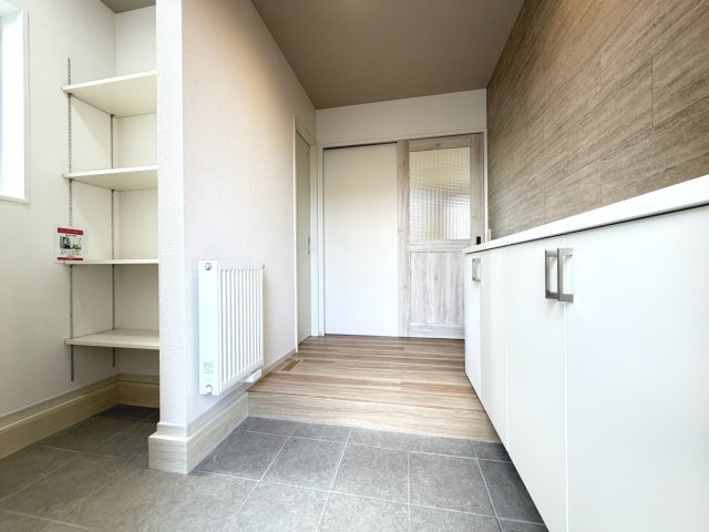 【新築戸建】札幌市西区西野7条8丁目2棟の玄関|同仕様物件