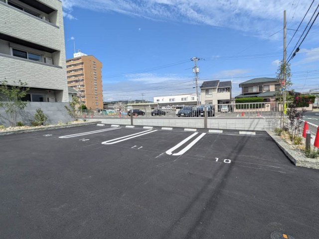 ノルディア野田の駐車場