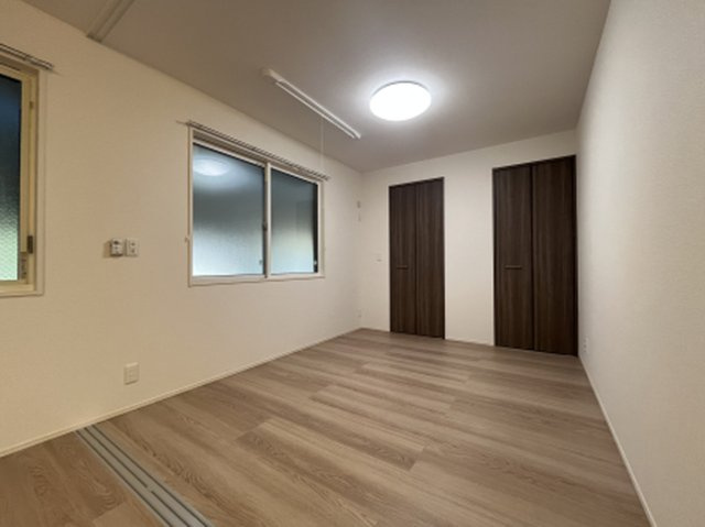 禄（Roku）の内装