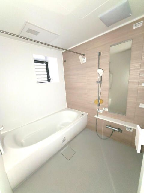 大和コスモスビルの浴室|コンパクトで使いやすいお風呂です