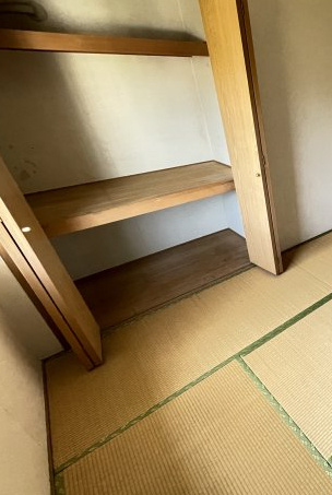 メゾン松本E棟の和室