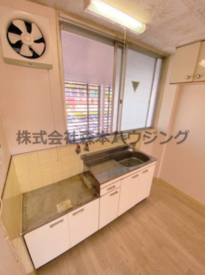 【キッチン】 | 　メゾン忍ケ丘 | キッチンでお料理をお楽しみください