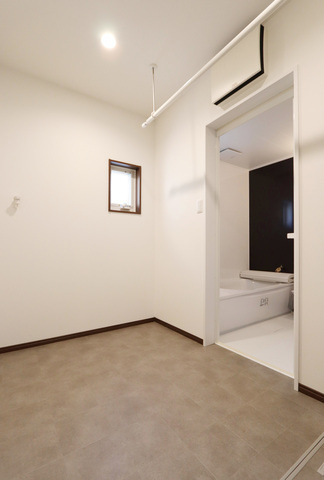 ☆選べる家具プレゼント☆土居町2号地(平屋)4SLDKの洗面所