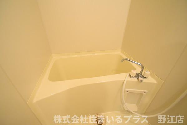 大阪市旭区大宮４丁目の賃貸マンションの浴室