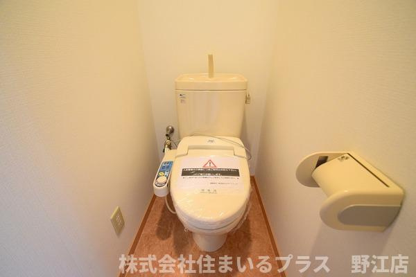 大阪市旭区大宮４丁目の賃貸マンションのトイレ