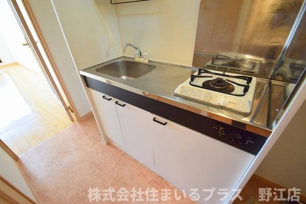 大阪市旭区大宮４丁目の賃貸マンションのキッチン