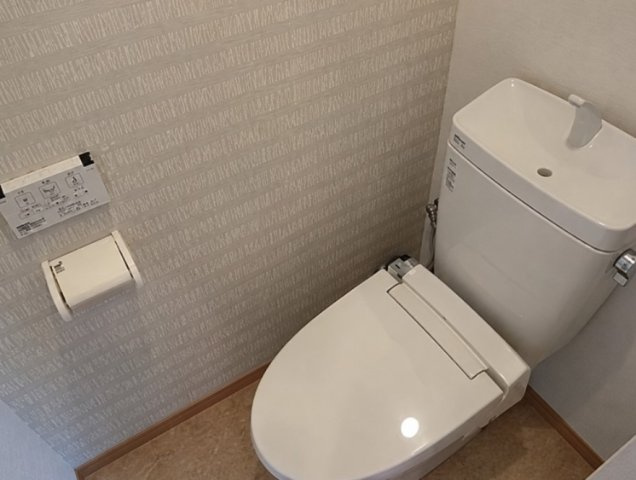 サンクレストのトイレ|同建物、別部屋参考写真です。