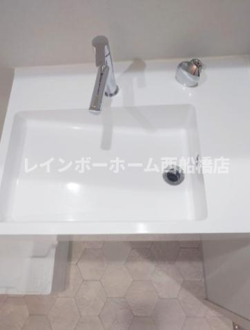 NKクレール南流山の独立洗面台