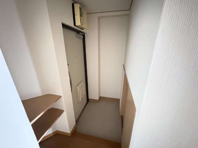 マンション市川の玄関