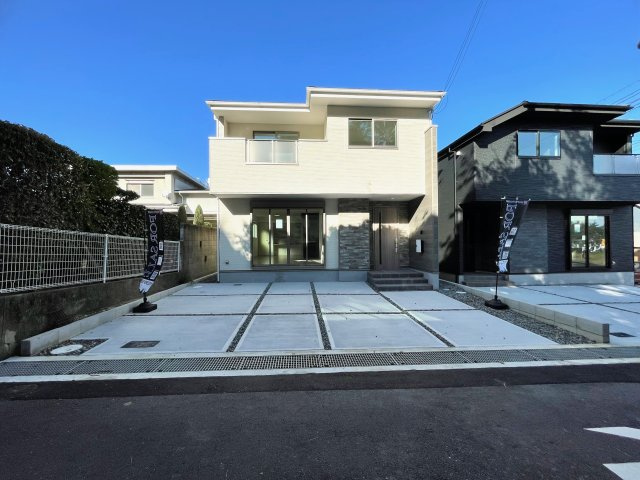 枚方市香里ヶ丘8丁目　新築戸建 全3棟の外観|2号棟外観