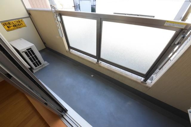 クオーレプロバンス本所のバルコニー