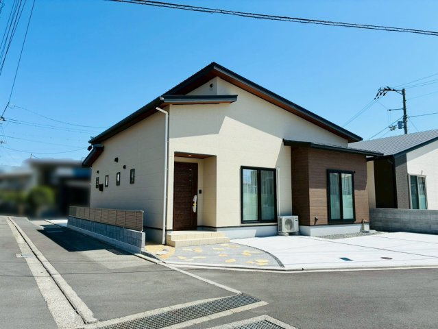 ☆選べる家具プレゼント☆土居町3号地(平屋)4SLDK