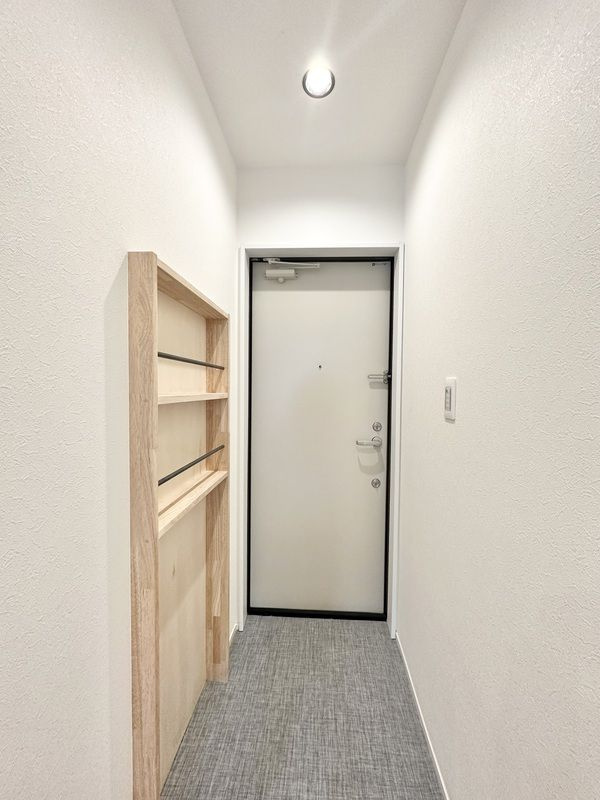 PREAS KAMATAの玄関
