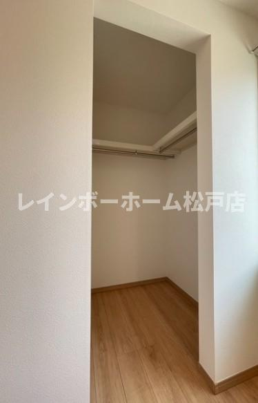 パークステュディオ胡録台の収納|大きなものも収納できそうです