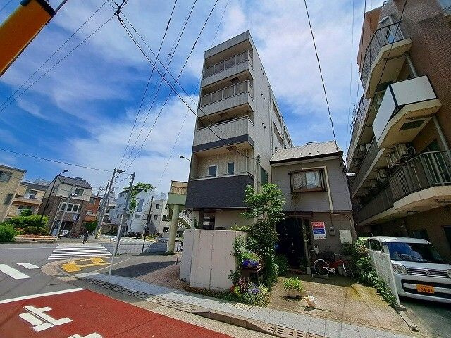 クレードル元渚の周辺