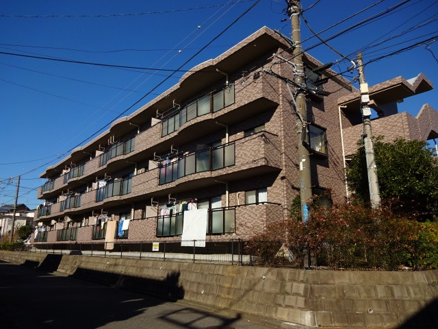 ボヌール・アイ