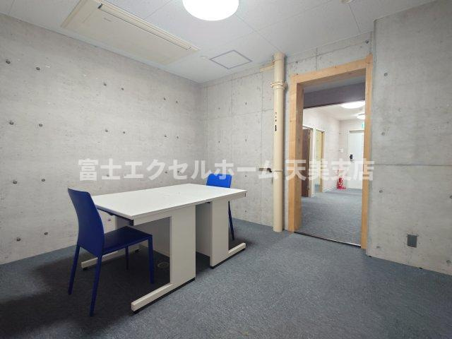 少林寺町東エヌエム・サンカンテ・ヌフのロビー
