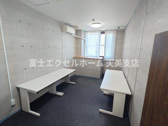 少林寺町東エヌエム・サンカンテ・ヌフのロビー