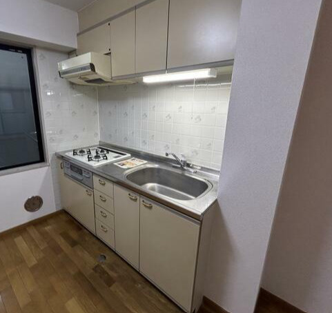 調布市国領町１丁目の賃貸マンションのキッチン