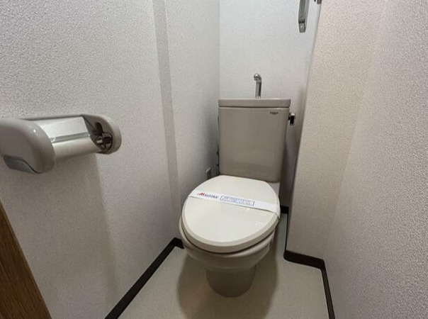 調布市国領町１丁目の賃貸マンションのトイレ