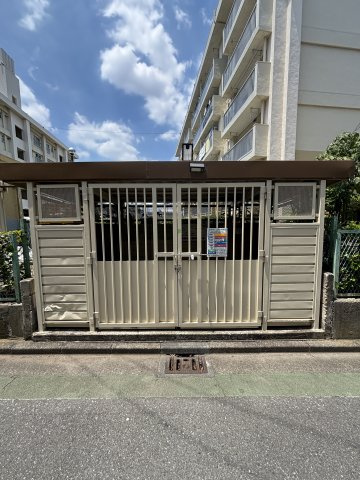 ★敷地内ゴミ置き場★