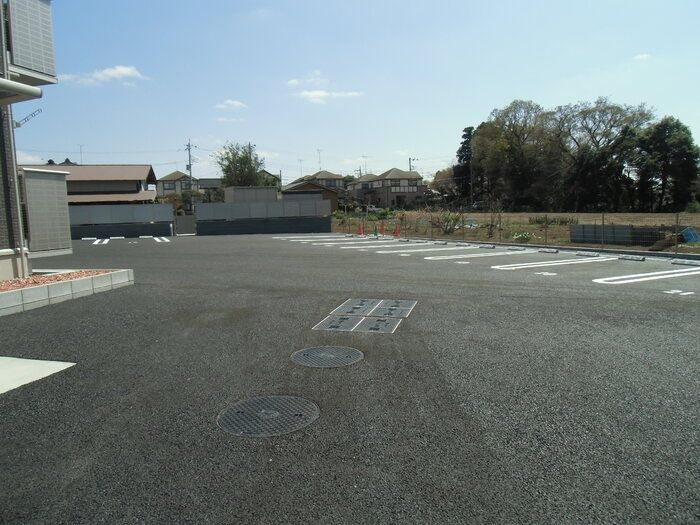 グランヒルの駐車場