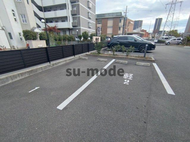 らっきぃかむの駐車場